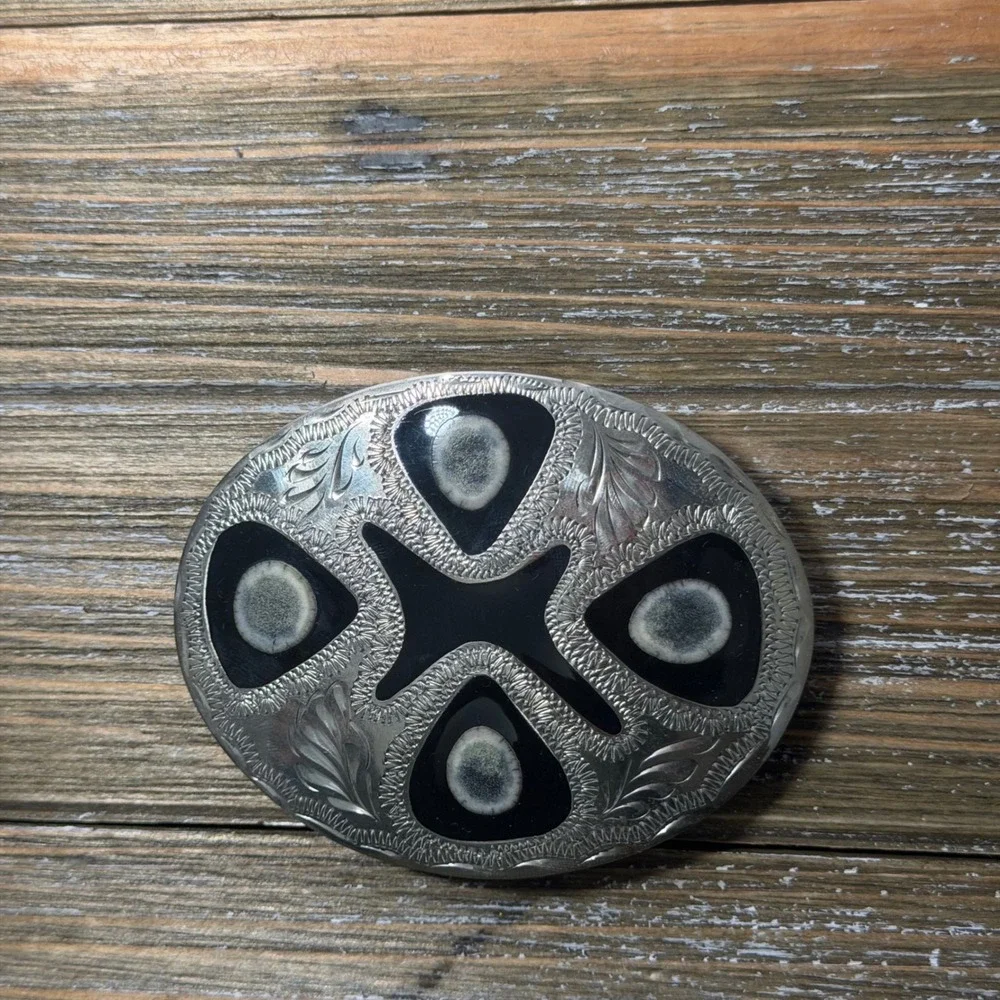 Vintage Western Belt Buckle Silver Tone Deer Antler Inlay Floral Engraved Oval